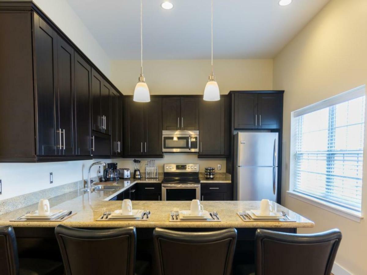 Beautiful Condos Steps From French Quarter And Bourbon St New Orleans Esterno foto