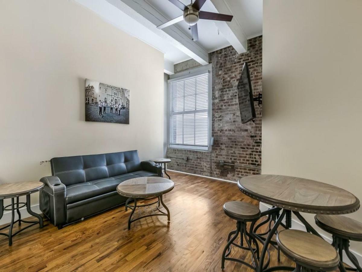 Beautiful Condos Steps From French Quarter And Bourbon St New Orleans Esterno foto